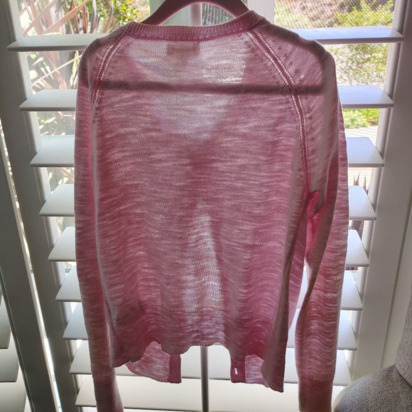 GIRL'S PINK ADORABLE SWEATER with BEAUTIFUL BUTTON - Picture 2 of 5